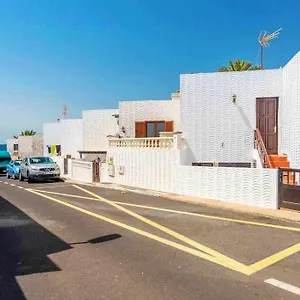 https://summer-dreams-beach-playa-honda-lanzarote.in-canary-islands.com