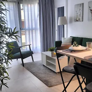 https://centrico-apartamento-con-vistas.tenerifehoteles.net